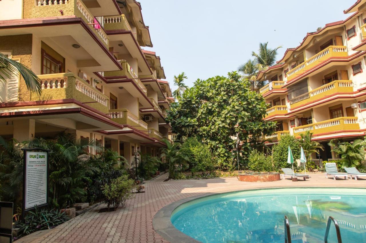 Cherrystay Holiday Resort -Candolim Beach Bagian luar foto